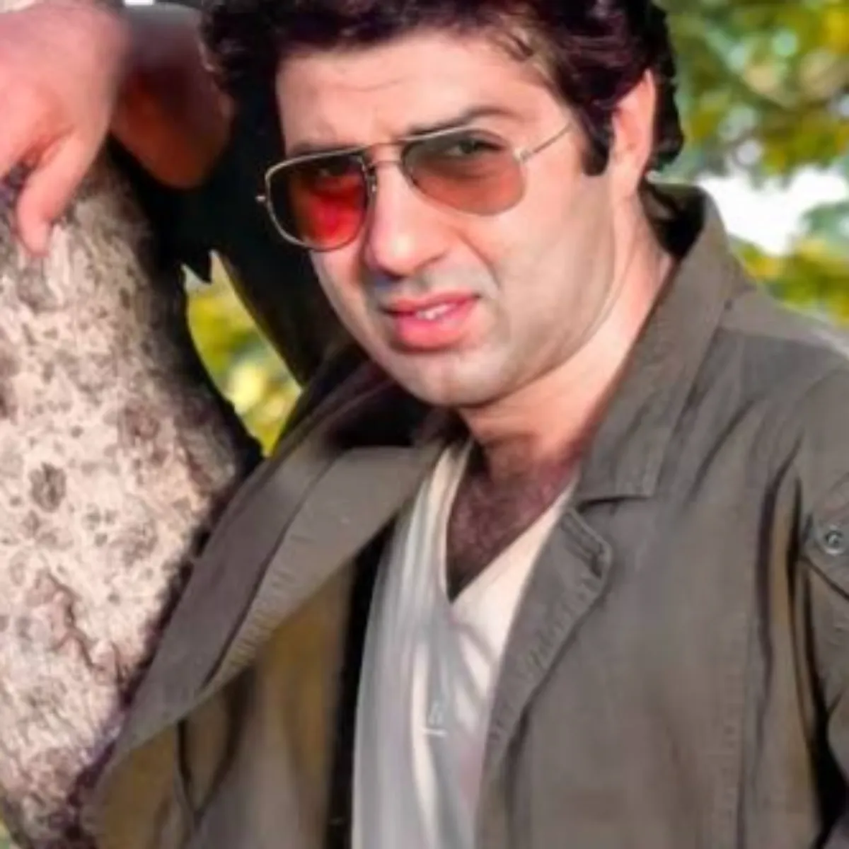 Sunnydeol Sunnydeol Nee Philm Phle Lautengi
