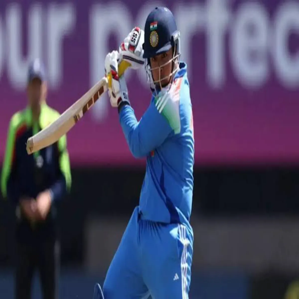 Cricket Cricket Vaibhv Suryvnshi Shtk Rokne
