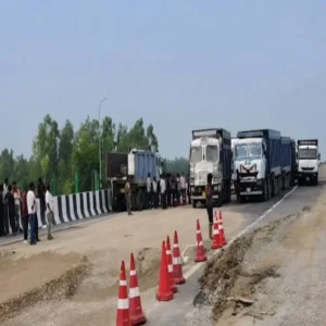 expressway lucknow kanpur traffic