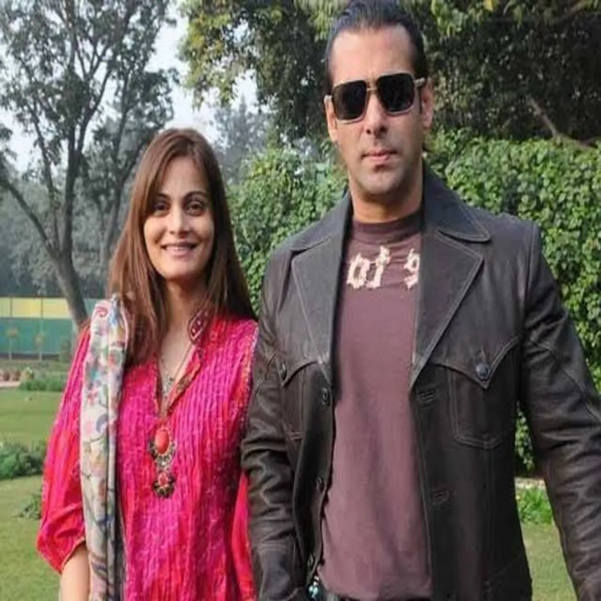 Salmankhan Salmankhan Chndigdh Adalt Dhokhadhdi Shikayt