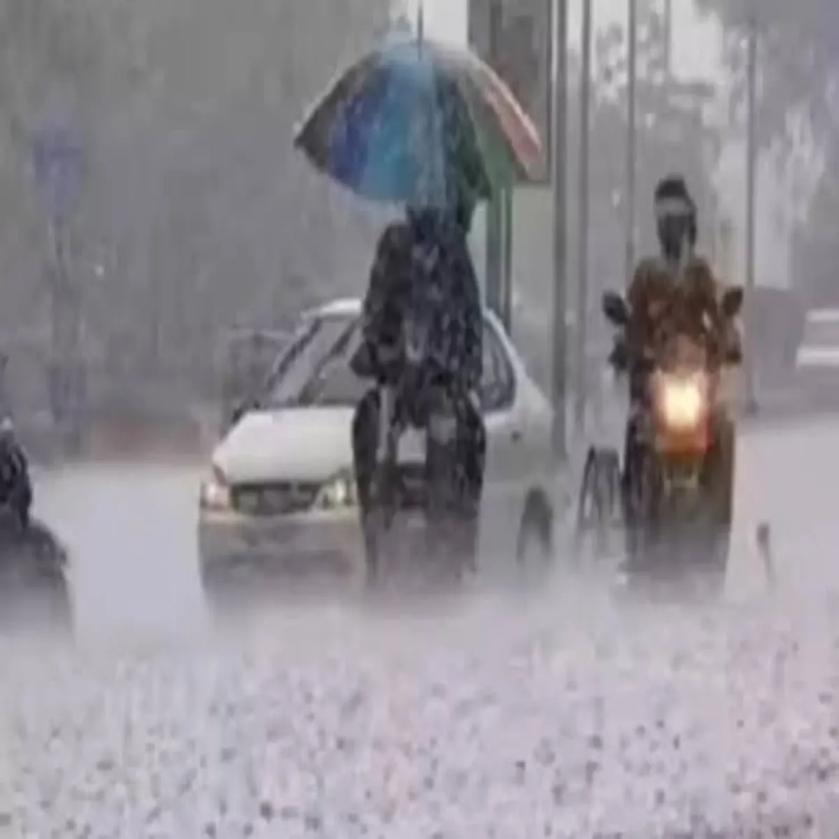 Monsoon Monsoon Yupi Men Barish Daur