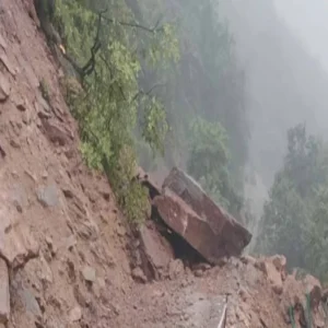 weather alert uttarakhand heavy rain